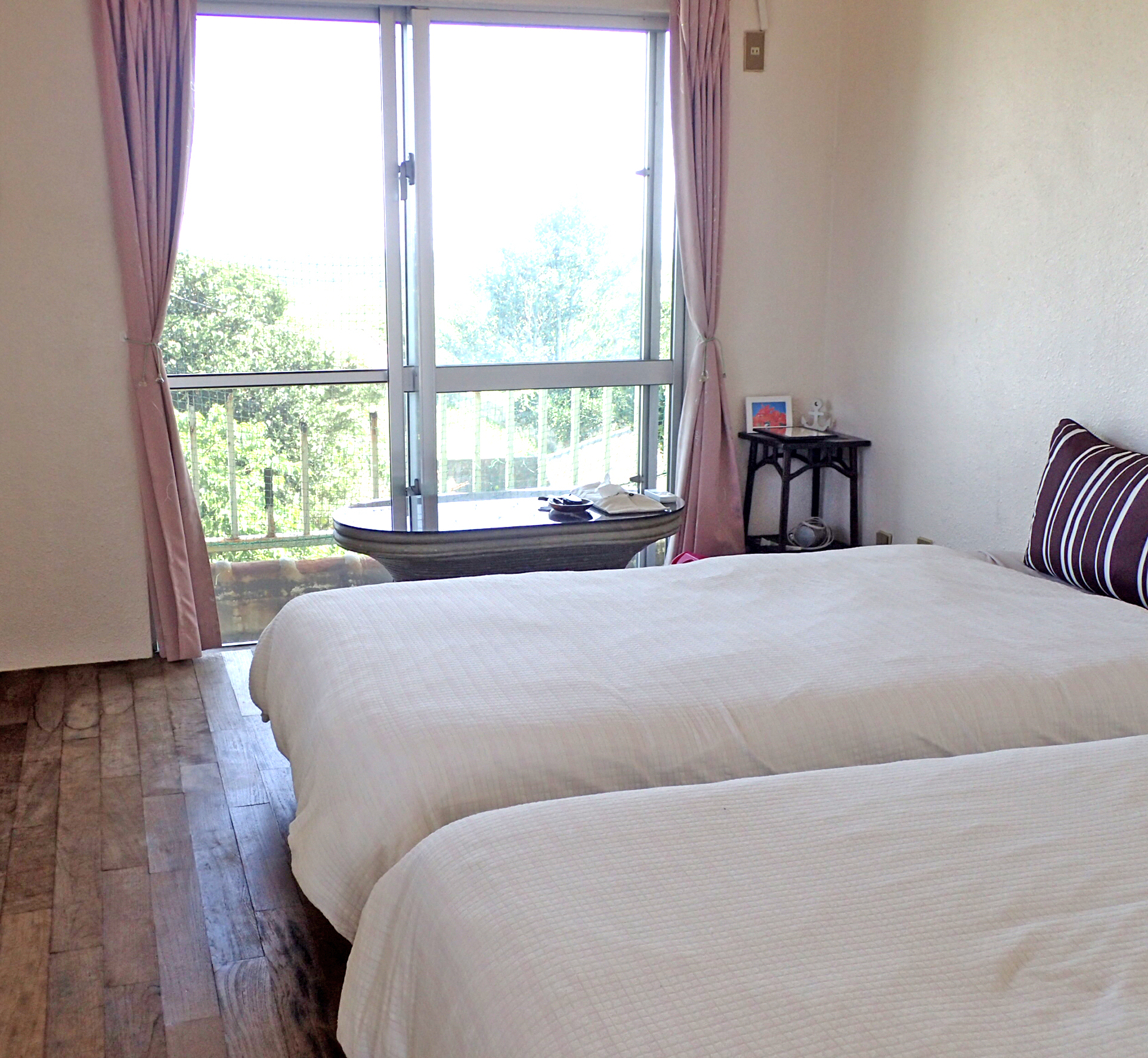 洋室ツイン（バス・トイレ付）